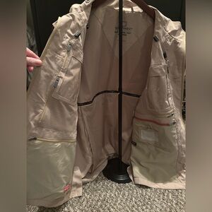 Q.U.E.S.T. VEST FOR MEN